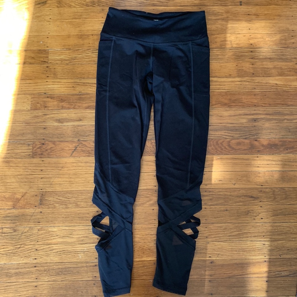 Victoria Sport leggings size small